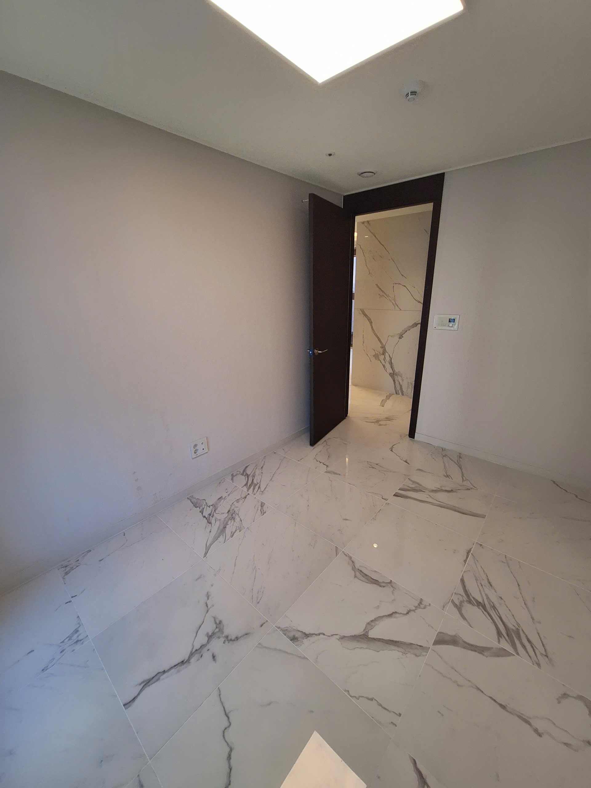 z7163978902209_b00773292f2985848dc2e28ed2edd209