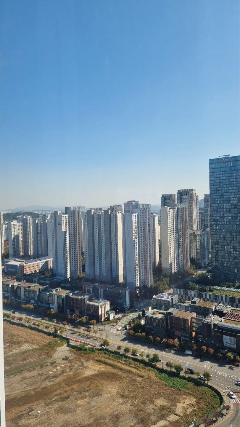 KakaoTalk_20251028_153709317_04