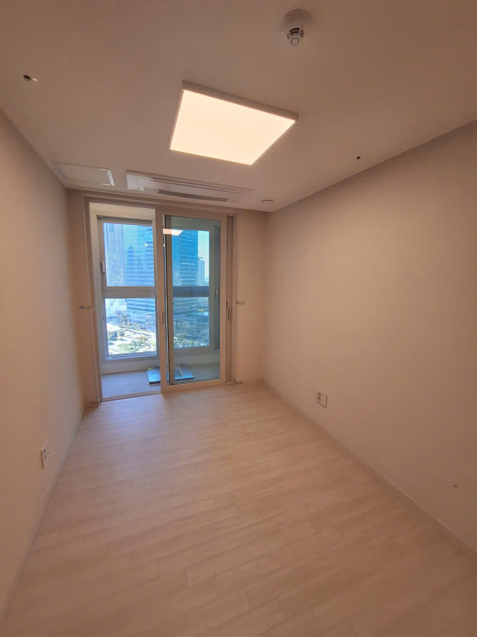 z7184677775560_a0a695a0d9acb873bb2b13e77b9132a7