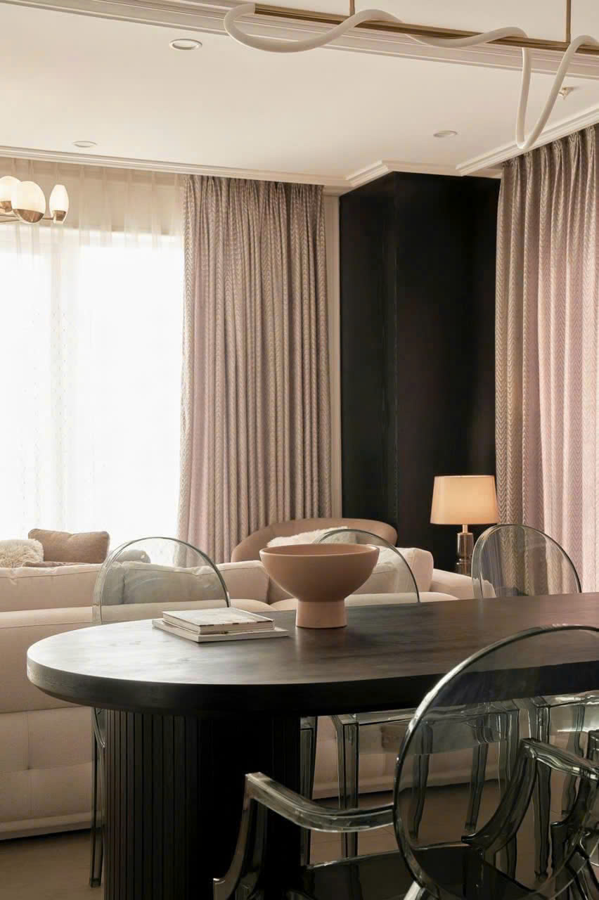 z7315187200107_e273b8064d6221f0d19b1bac2b7e4a11