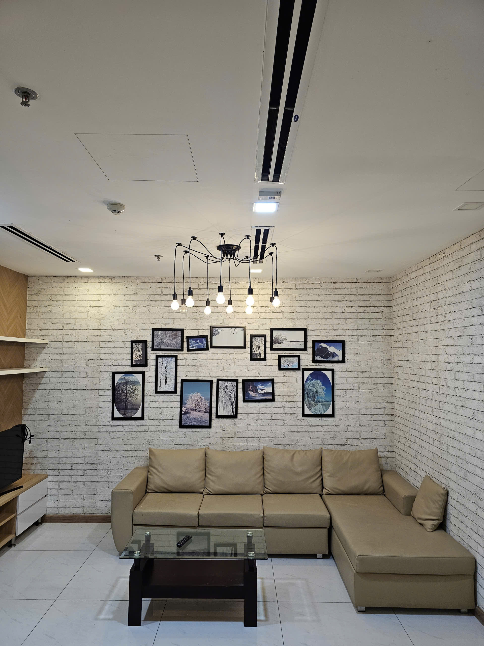 z7328059299427_58ecf31519eee2698c025b545b269701