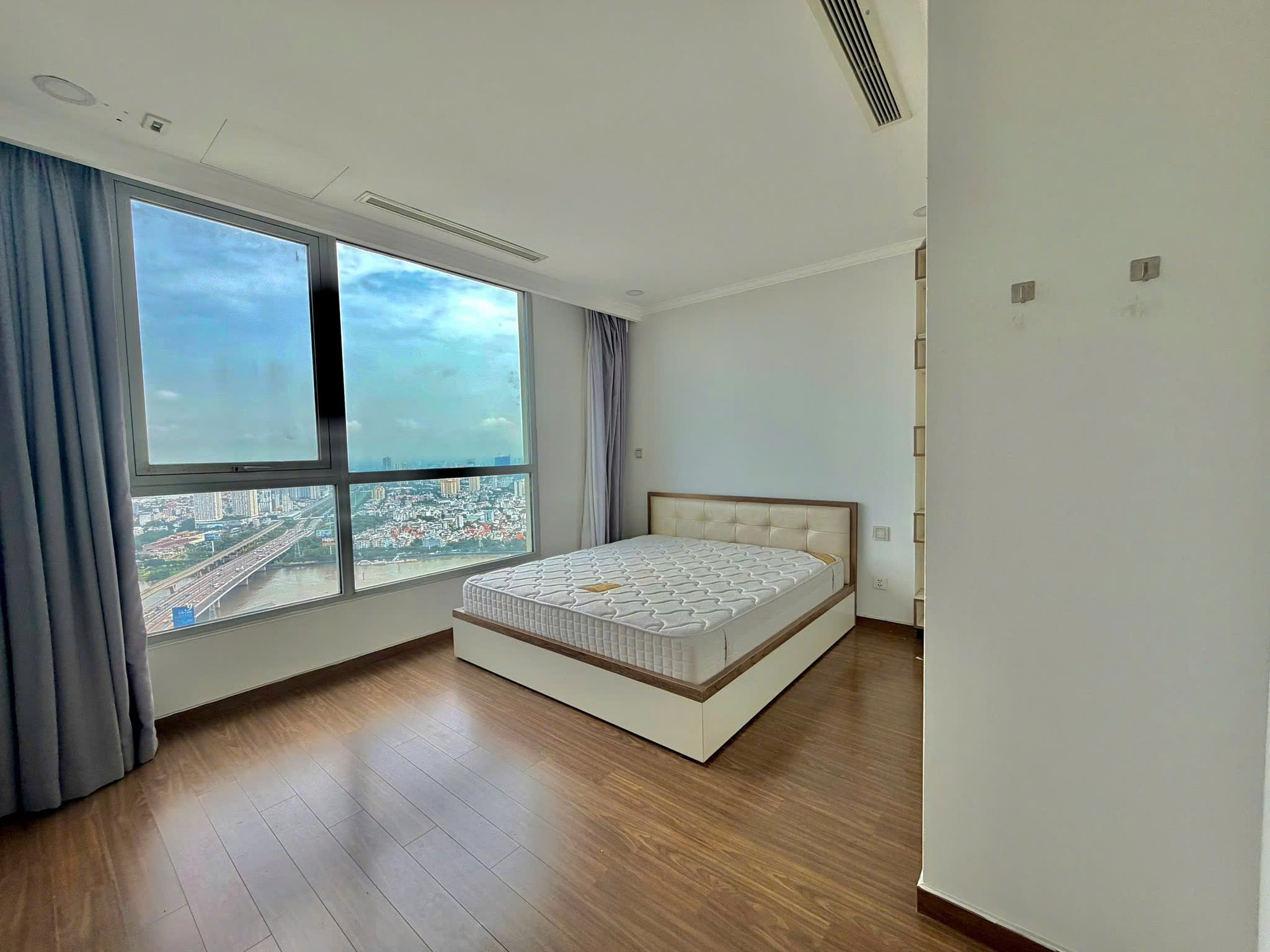 z7405851402187_a631435d5c0f33cf2837e3e499d3860b