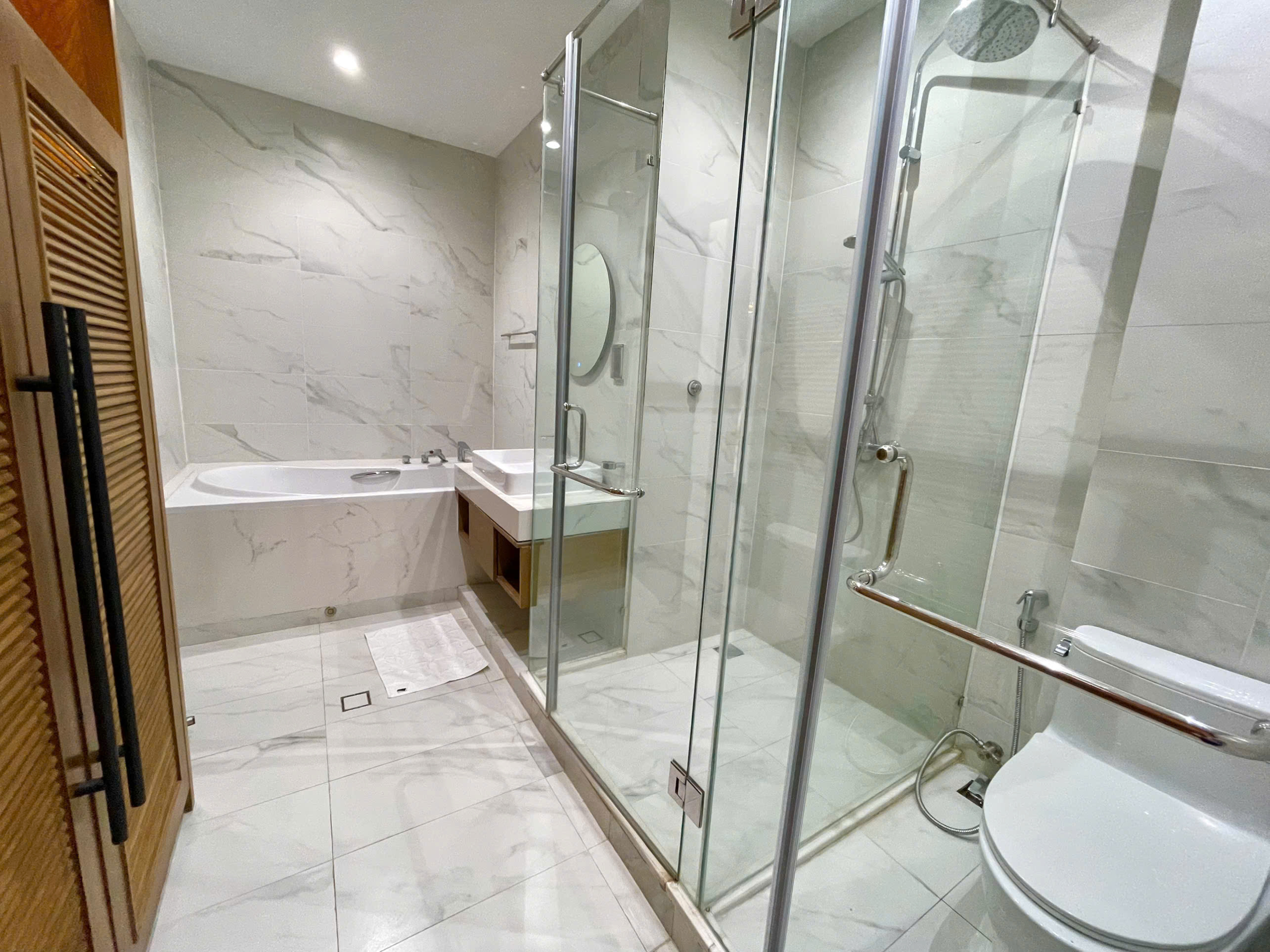 z7412592740159_e3ef8cea9058160978287b9023b7a430