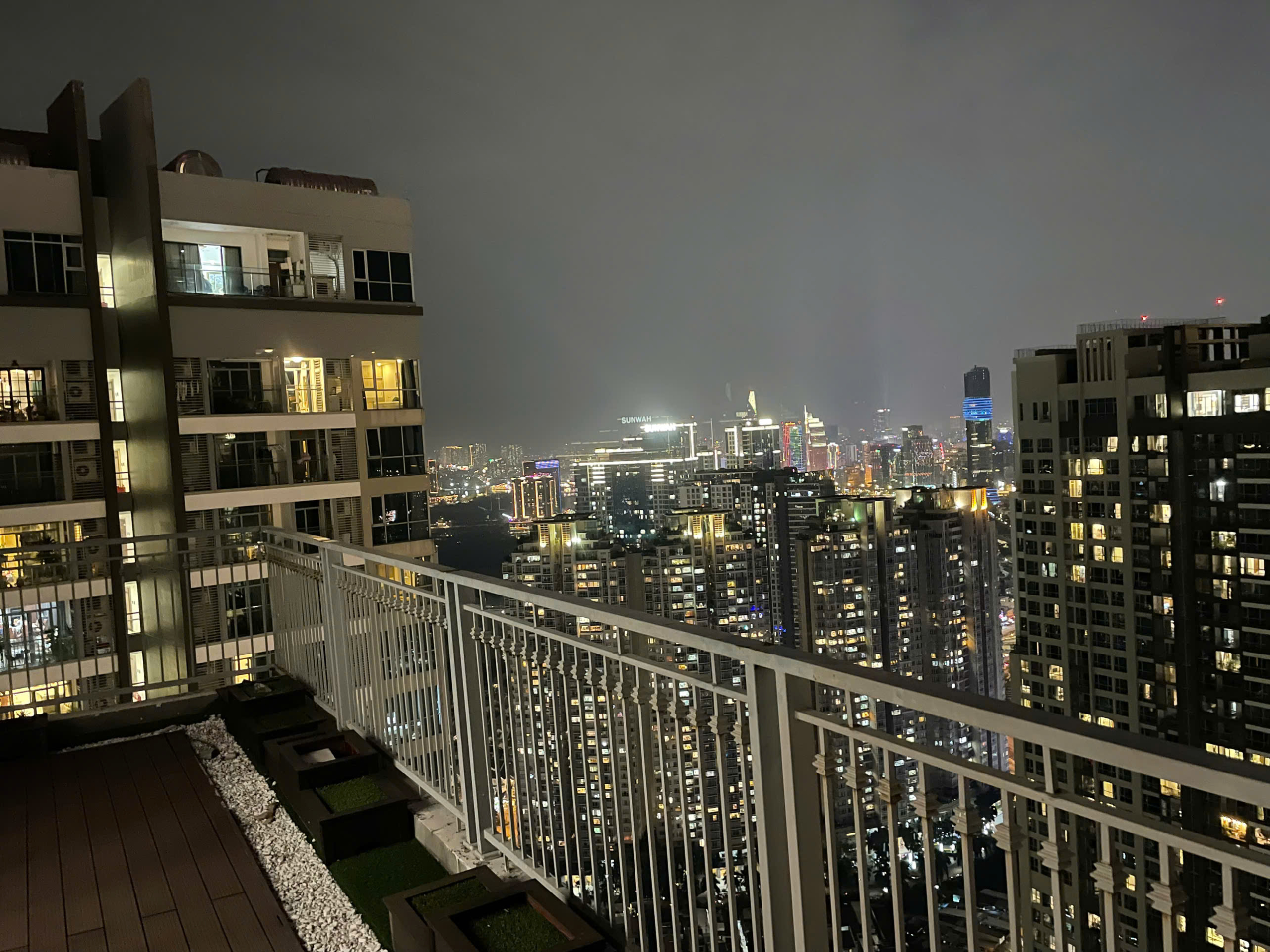 z7412592810568_4b1e075ac1be969bd1b464fa2a811897