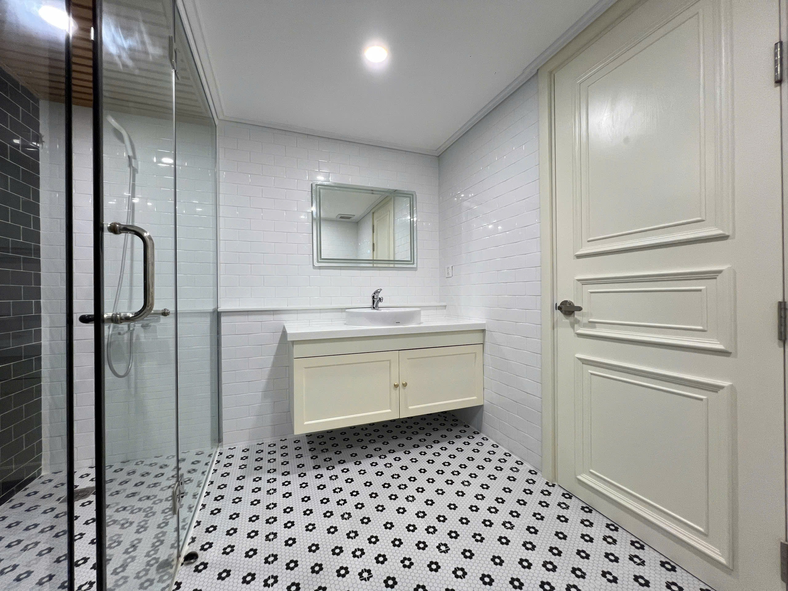 z7421907669863_36d8d69e39e3a5cd517fe906e585a126