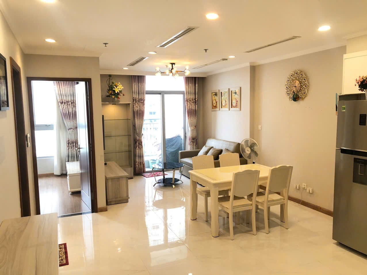 CHO THUÊ CĂN HỘ 1PN – C2 VINHOMES CENTRAL PARK