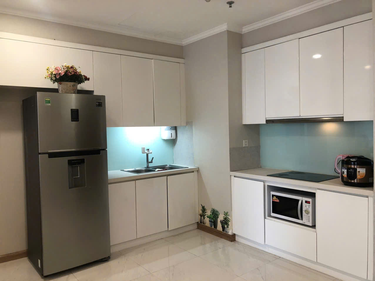 z7437481270853_26aa49ea450a7ce566159409ba307874