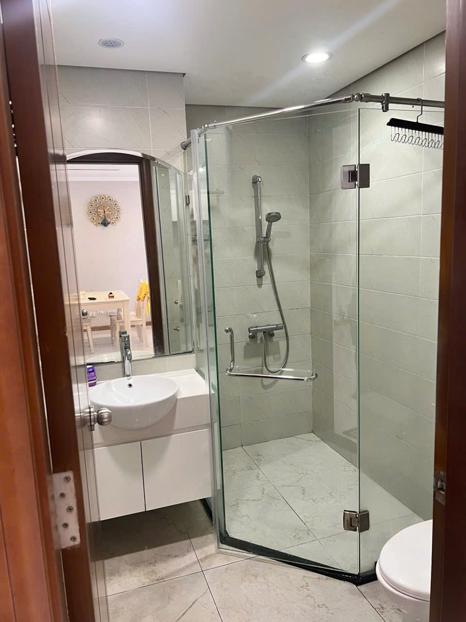 z7437481277555_608dabc9ab27409393af39d576baf22a