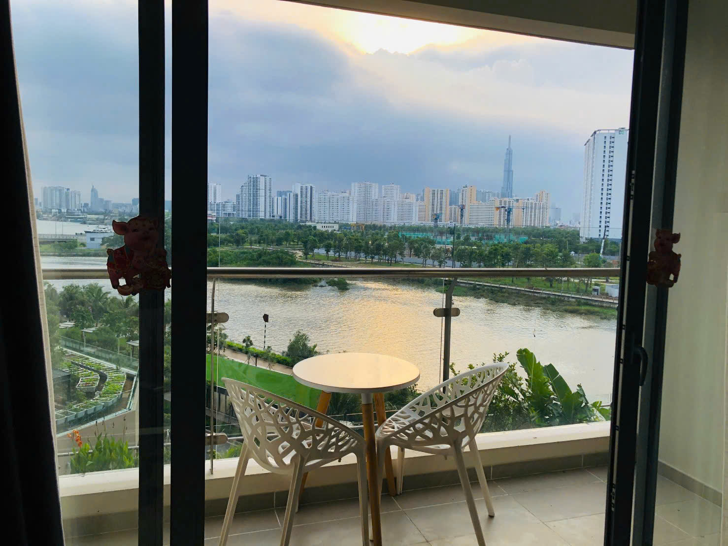 z7439665860484_4be18802a99499f868a3e6ea05ed75f7