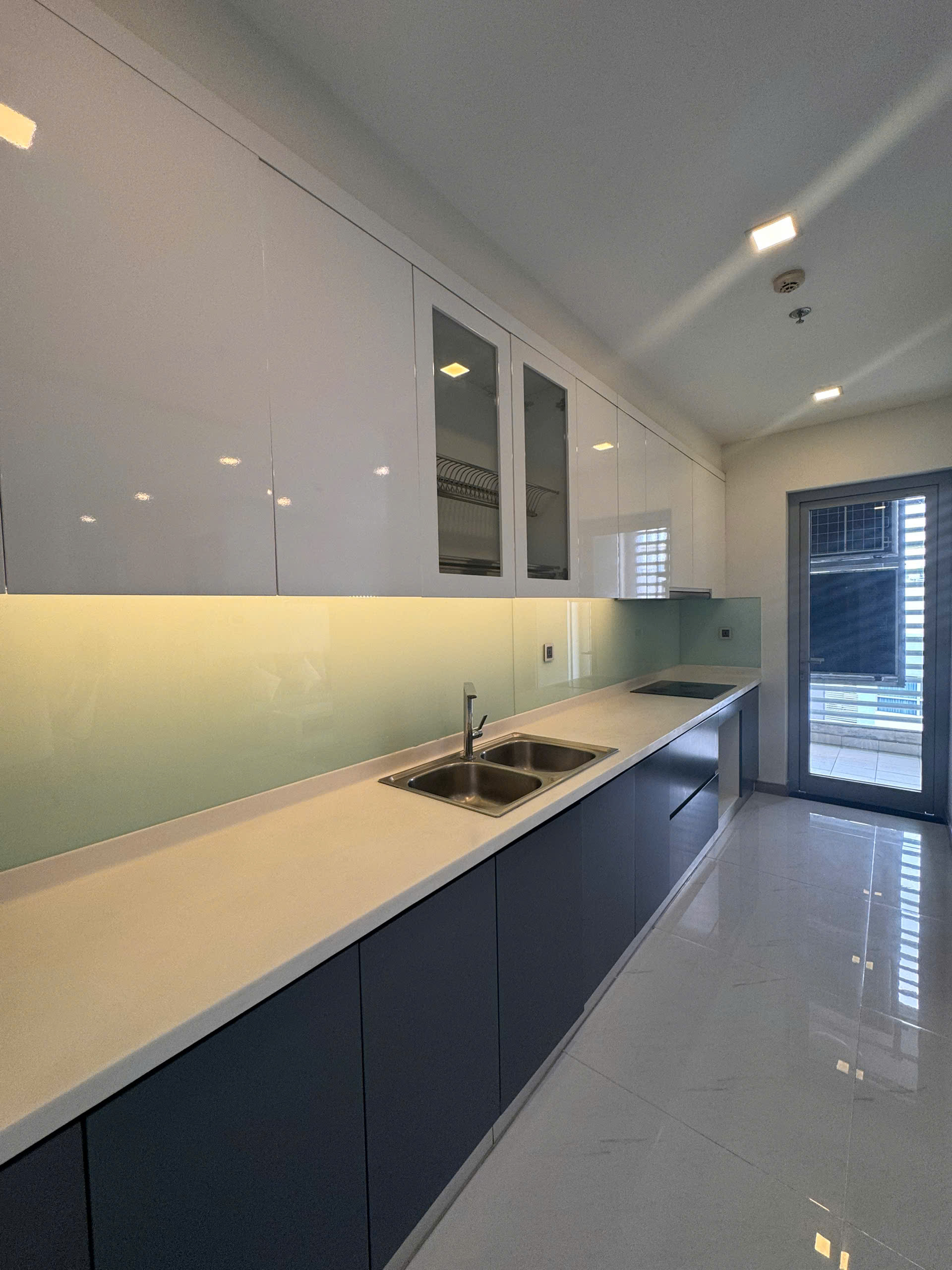 z7445586507169_0f6a40e76c3e5ec2a8dfe2d502898e50