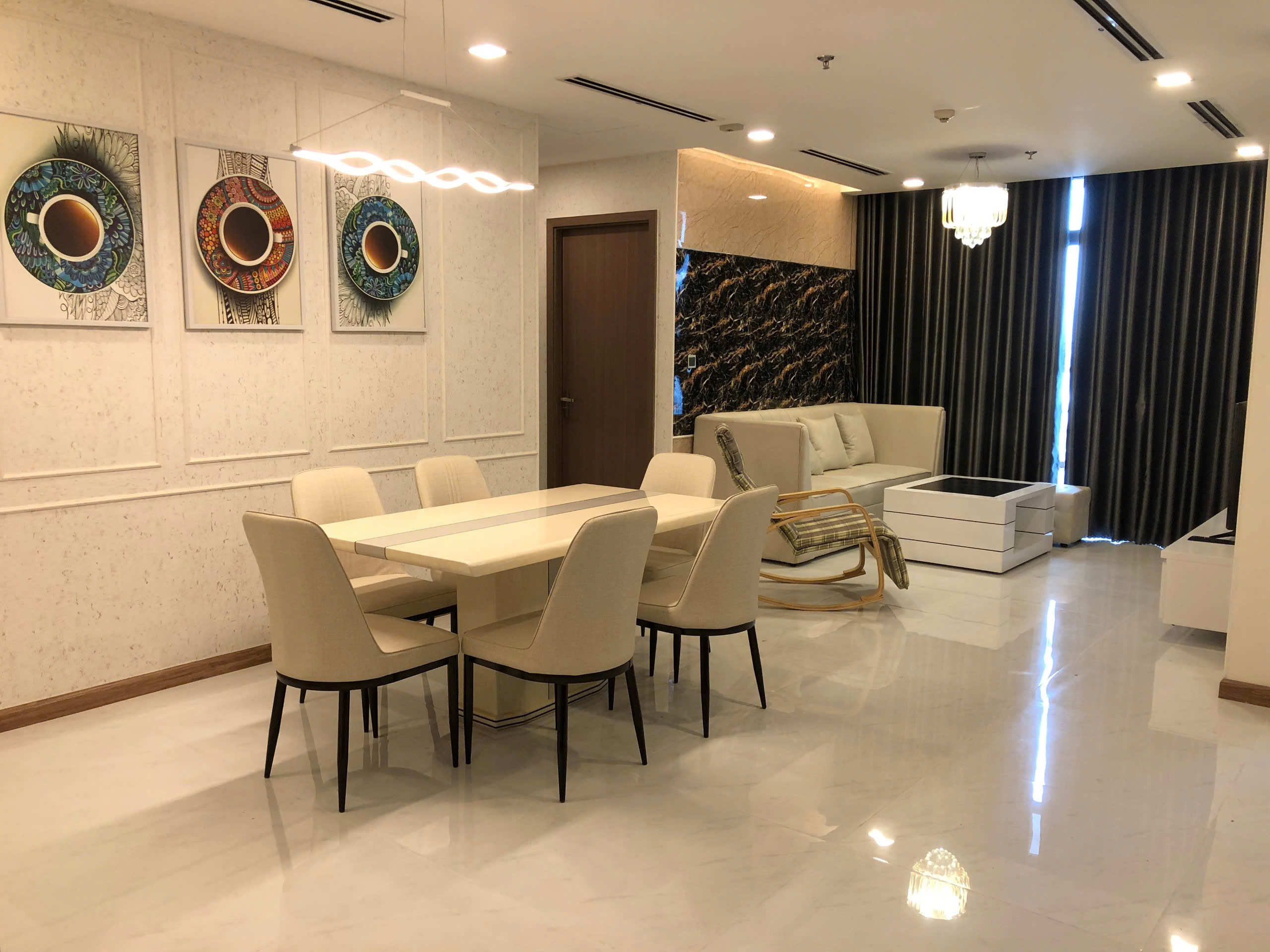 CHO THUÊ CĂN HỘ 3PN CAO CẤP – VINHOMES CENTRAL PARK