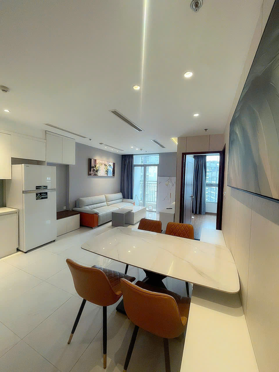 CHO THUÊ CĂN HỘ 1PN – C2 VINHOMES CENTRAL PARK