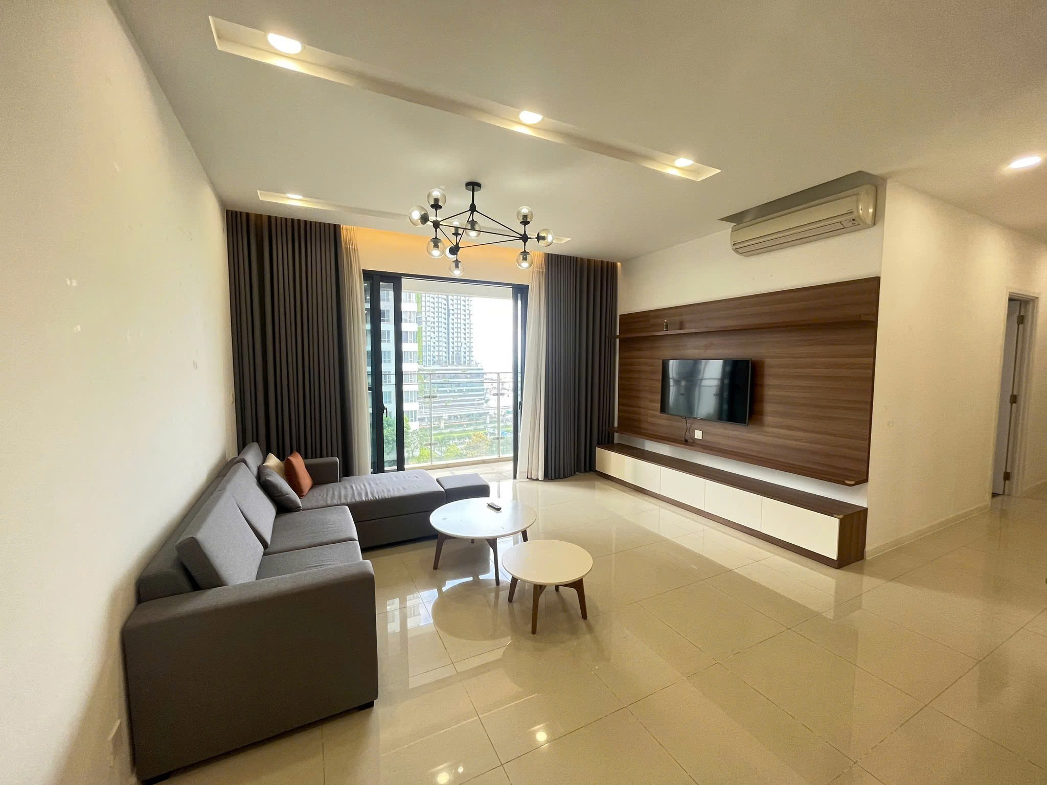 z7457052496644_bd4ab7658bb145efcac418c334170cdb